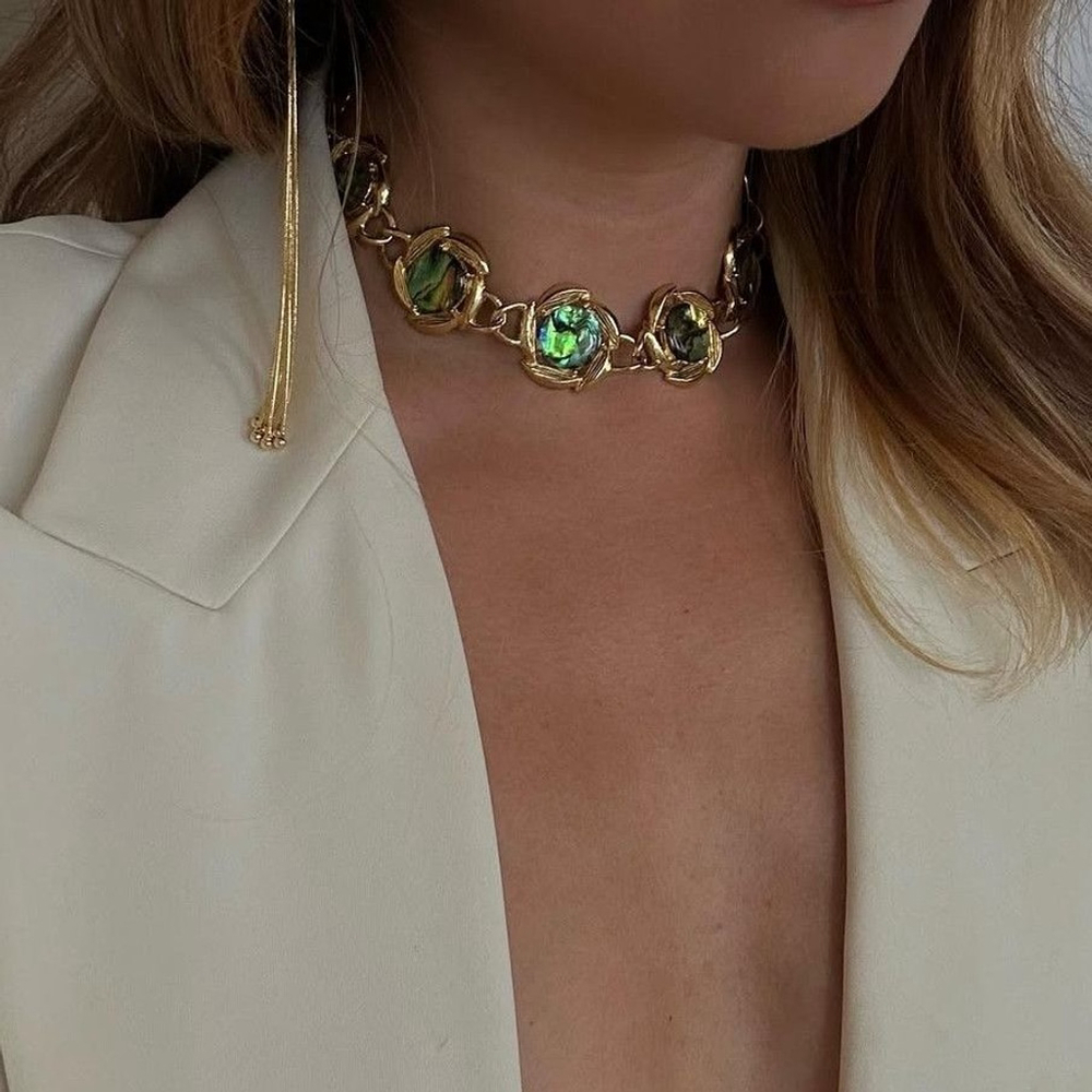 Collar Link Necklace and Earrings Vintage Set Textured Gold Tone - Picture 3 of 4